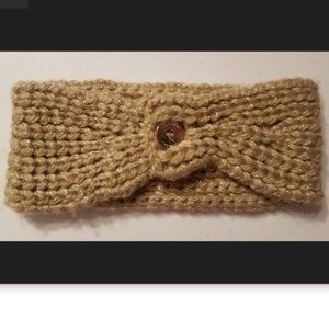 Calvin Klein Women’s Beige Ear Warmers.